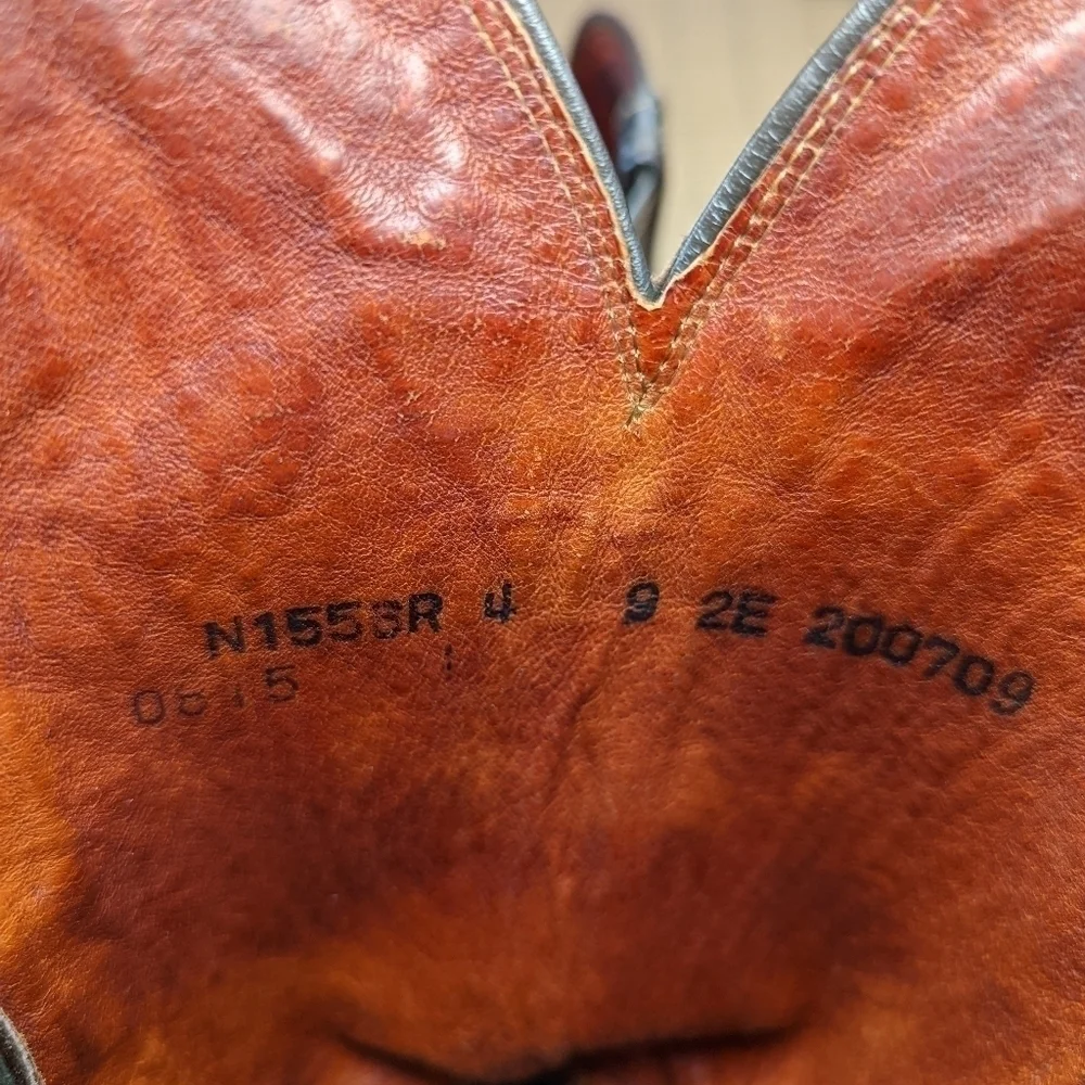 Lucchese 
